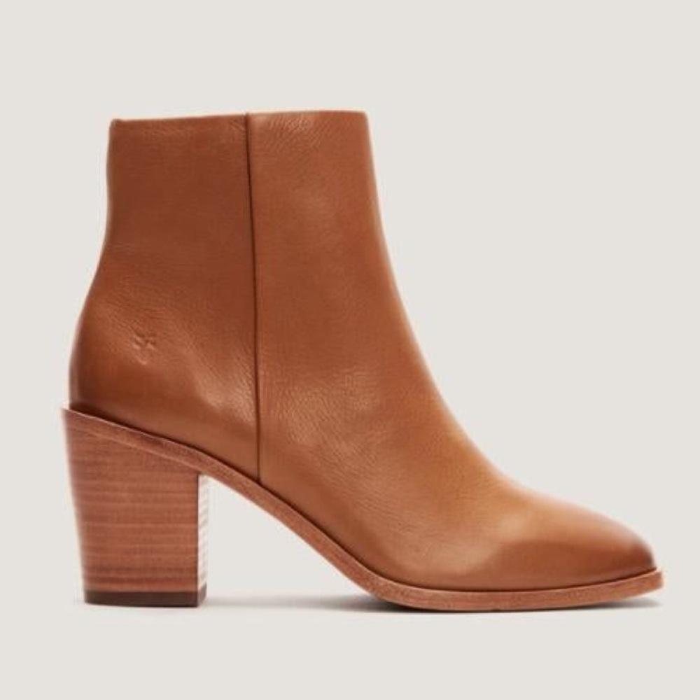 Frye Georgia Bootie Ankle Zip Leather Boots size 10